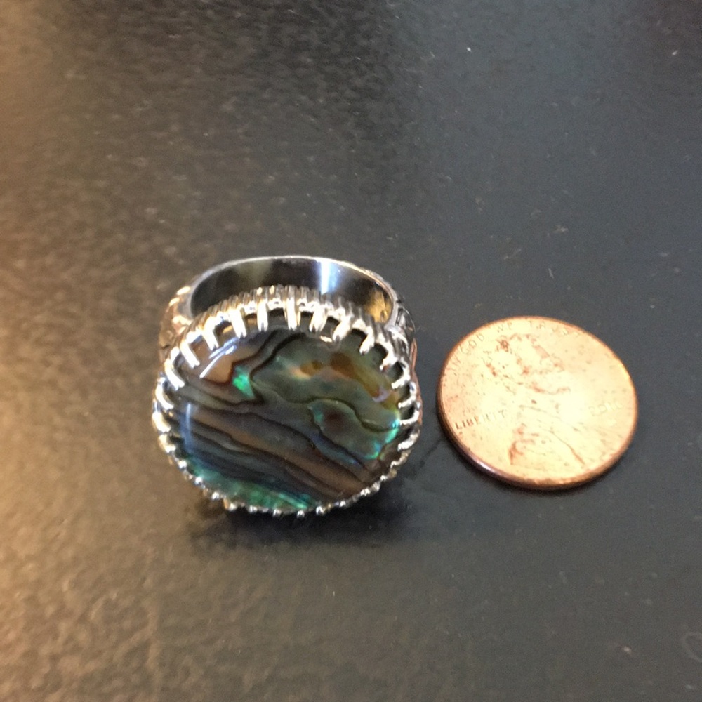 Abalone Bangle And Ring - image 6